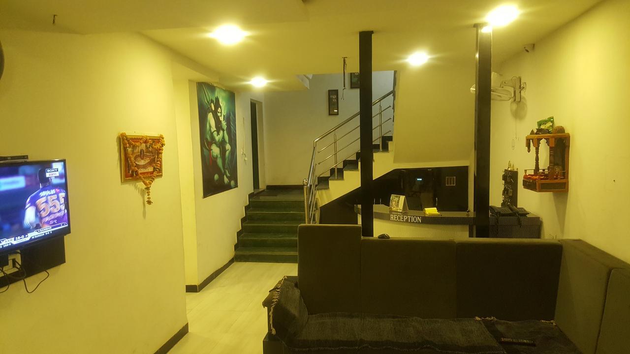Hotel Kalajanki Ujjain Exterior photo